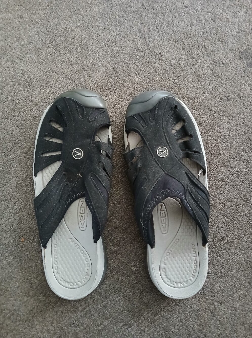 KEEN Women's Black Slip-On Sandals Size 9